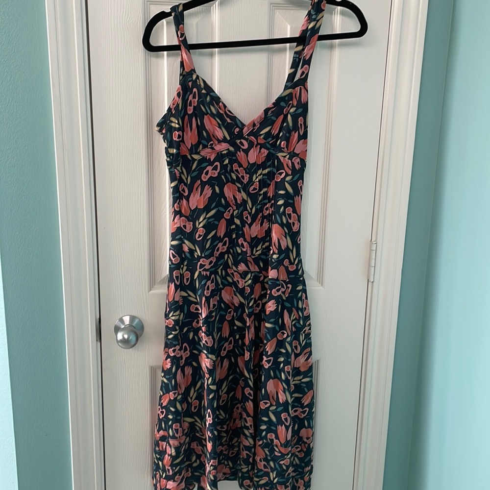 Marc Jacobs silk floral tulip dress altered structured style with button up back